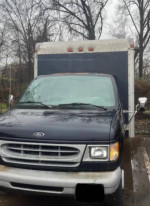 1999 Ford E350 box truck with liftgate