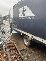 1999 Ford E350 box truck with liftgate