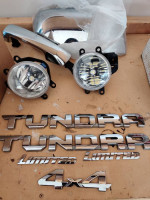 Toyota Tundra headlights fog lights handles mirror caps