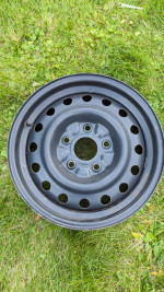 16x7 steel rim, 5x5 (5x127) lug pattern