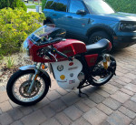 Modern vintage style cafe racer awesomeness