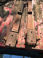 1976 DODGE MOTOR HOME FRONT   LEAF SPRINGS
