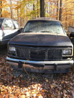 1988-98 Chevy/GMC\ Black 1500-3500 Chevy Truck Hood