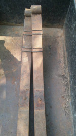 1976 DODGE MOTOR HOME  REAR LEAF SPRINGS