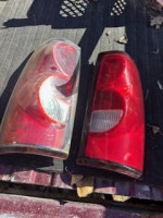 2005 silverado part out passenger door