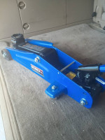 duralast hydraulic jack