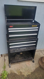Stanley 5 drawer tool box w husky portable box on top