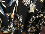 New black floral top, size L