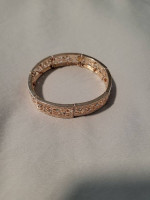 Rose gold stretch bracelet
