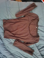 comfy cropped longsleeve top