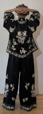 Vintage Chinese pantsuit; red Mandarin top