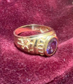beautiful ring with amethyst stone 14k gold, new