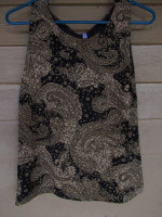 Classy Paisley Gold/Black/Green Sleeveless Top, Size Small