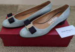 Gorgeous Authentic Salvatore Ferragamo Vara Heels 6.5C Blue Pastel Pat
