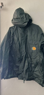 Bass Pro Shops Men’s Raincoat Gear Set - Classic - Like New