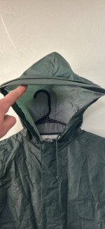 Bass Pro Shops Men’s Raincoat Gear Set - Classic - Like New