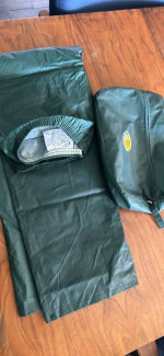 Bass Pro Shops Men’s Raincoat Gear Set - Classic - Like New