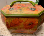 Vintage Wood Poppy Flower Box Purse