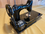 Singer Model 221-1 Vintage Sewing Machine