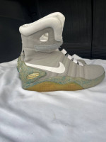 NIKE AIR MAG Original