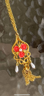 22” BEAUTIFUL VINTAGE NECKLACE