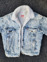 1980s Levi’s Type 3 Sherpa Lined Denim Jean Trucker Jacket Distressed
