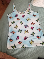 3 tanktops