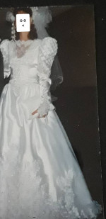 ALFRED ANGELO EMBELLISHED BRIDAL GOWN and VEIL (Sz 4)