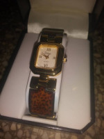 Beautiful Vivani' gold watch in box - jeweler serviced