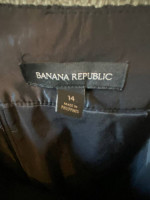 Never worn Banana Republic Size 14 Floral Eyelet Black pencil skirt
