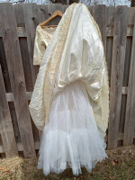 Wedding Dress, Size 6, by Wm Cahill, Ltd., Beverly Hills (1961)
