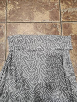 Thyme and Honey Brand Long Skirt Size M