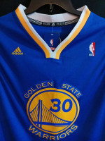 NEW: Golden State Warriors - #30 CURRY Jersey (size: XXL)