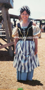 Renaissance Faire costume, ladies 8 to 10