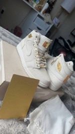 Jordan 1 Pinnacle 24k gold