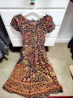 Women Indian dresses and sarees (read below)