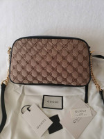 Gucci Marmont Camera Style Crossbody Bag Shoulder Purse GG Monogram