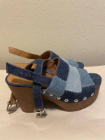 Almost New Women’s High Heeled Platform Sandals