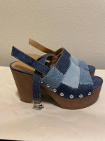 Almost New Women’s High Heeled Platform Sandals