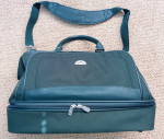 SAMSONITE ARMY GREEN CANVAS WEEKENDER BAG
