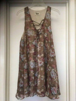 NWT SHOW ME YOUR MUMU MAUVE FLORAL DRESS Sz Medium NEW w TAGS