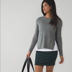 NEW LULULEMON DARK GREEN SKIRT Sz 6 NEW