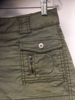 ZCo ARMY GREEN SHORTS w SILVER STUDS Sz 7 Never Worn