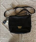 BRAND NEW  FOSSIL soft leather adjustable shoulder bag