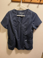 Woman’s Scrub Tops
