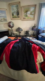 Ladies: NIKE “Lady Rebel’s Baskekball Team Jacket Red/Black Large Jacke