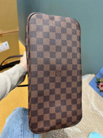 Authentic Louis Vuitton Neverfull MM