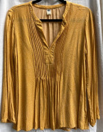 Old Navy women’s tops