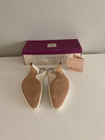 70s/80s All Leather Naturalizer Slingback Pumps in Origional Box