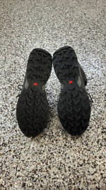 Salomon X-Ultra size 10.5